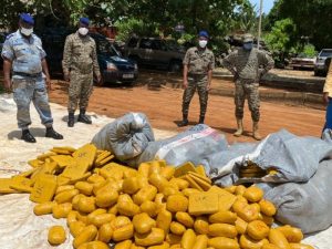 Togo : 568 Pains De Cannabis Saisis Par La Marine