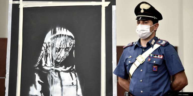 Six Personnes, Soupçonnées D’avoir Volé Une Œuvre De Banksy Au Bataclan, Écrouées