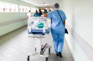 Usa : Une Infirmière Aurait Transmis Le Covid-19 À 750 Afro-Américain Pour Se Venger