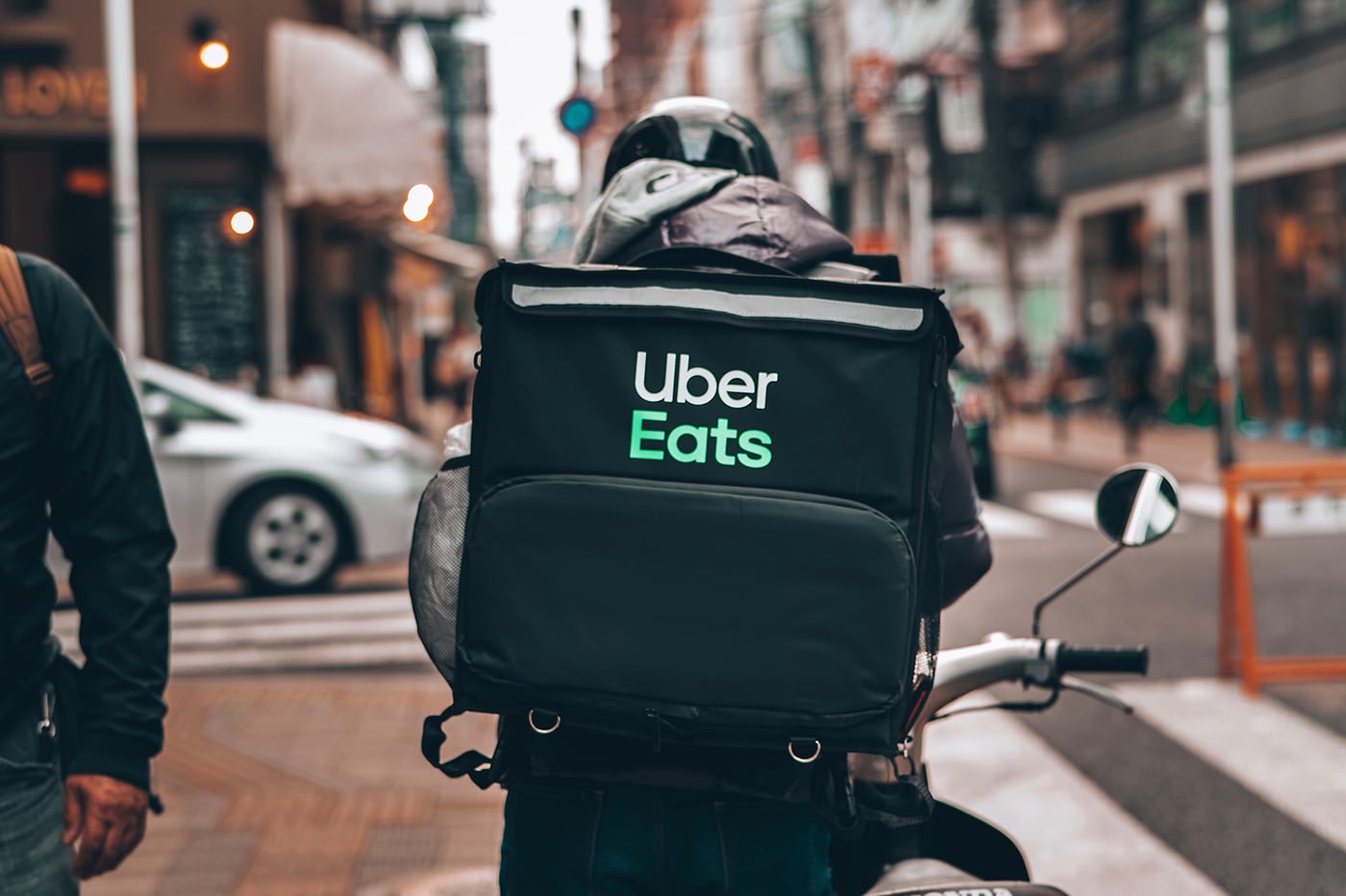 Uber Va Très Certainement Racheter La Startup Postmates Pour Consolider Uber Eats