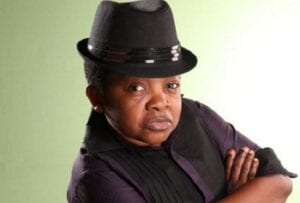 Aki Doingbuzz 300x203 - Qui sont en réalité les célèbres acteurs nigérians "Aki and Pawpaw"?