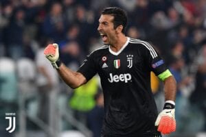 Buffon S’offre Un Record Historique