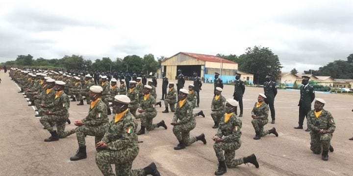 Côte D’ivoire : Nsoa: 275 Élèves Officiers Et Sous-Officiers Des Douanes Présentés (…)