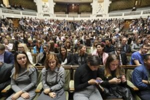 Hausse Des Frais Universitaires En France : Quel Impact Sur Les Étudiants Africains ?