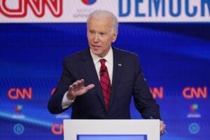 Joe Biden : Trump Est Le “Premier” Président Américain Raciste