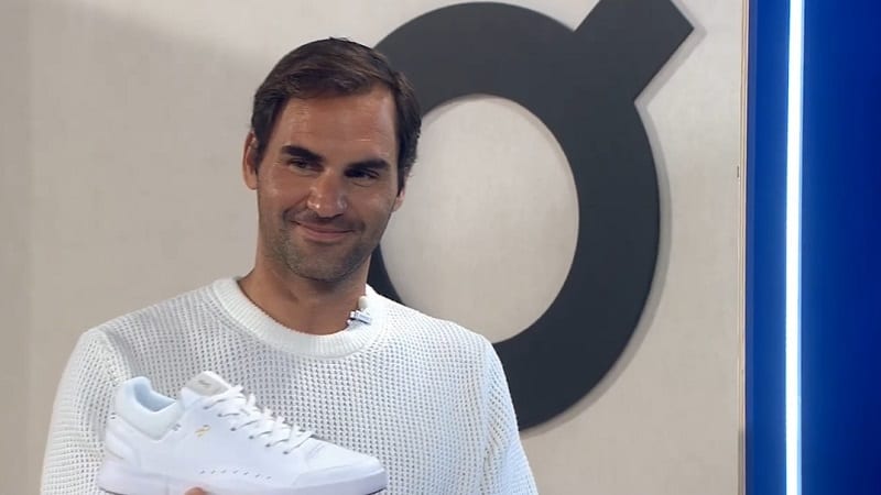 Roger Federer Dévoile Une Paire De Sneakers Conçue Avec La Marque Suisse On