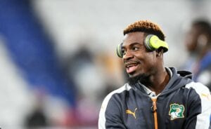 Serge Aurier De Retour En Ligue 1 ? Un Club N’a D’yeux Que Pour Lui