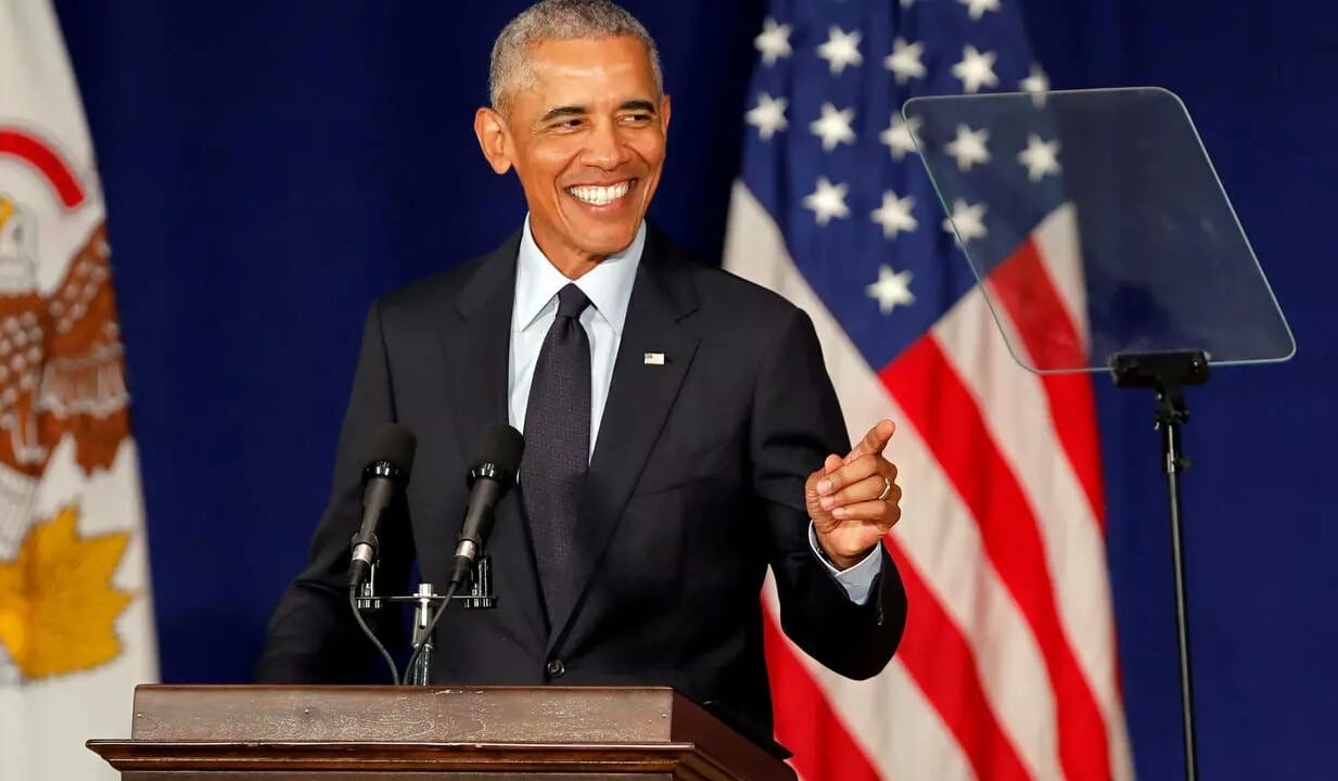 Usa Barack Obama Invite La Population À Senregistrer Pour La Présidentielle
