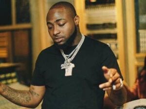 Après 3 Mois D’absence Sur Les Réseaux Sociaux, Davido Est De Retour Avec Une Surprise Pour Ses Fans