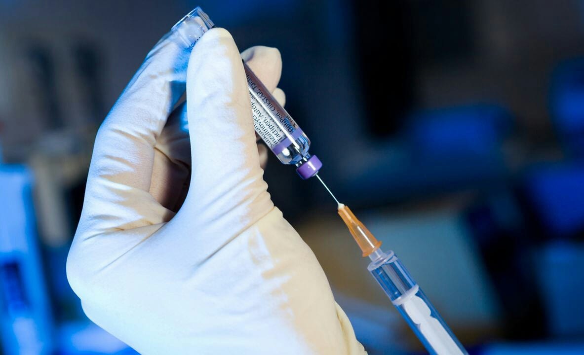 Covid 19 Vaccin Lafrique Va Recevoir 220 Millions De Doses Doingbuzz