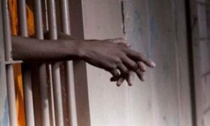 Ghana : Un Voleur D’ordinateur Écope De 21 Ans De Prison