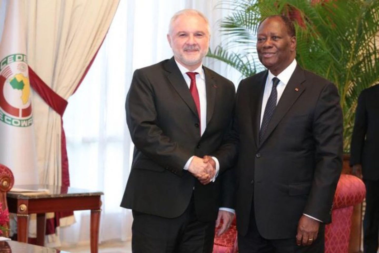 Macron Rappelle Gilles Huberson Ambassadeur De France Abidjan Paris