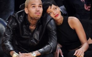 « Chris Brown Est Un Ami Très Proche », Rihanna