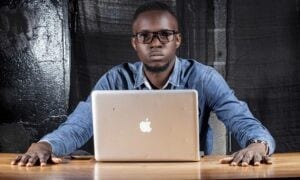 Yoan Taba Est Un Le Jeune Congolais De 21 Ans Qui À Developpé L&Rsquo;App Muendo