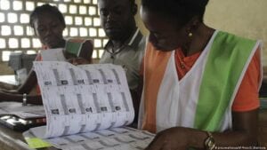 Côte D’ivoire : Prorogation Du Délai De Distribution Des Cartes D’électeur