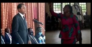 Cameroun : À Kumba Une Femme Stoppe Net Atanga Nji En Plein Discours