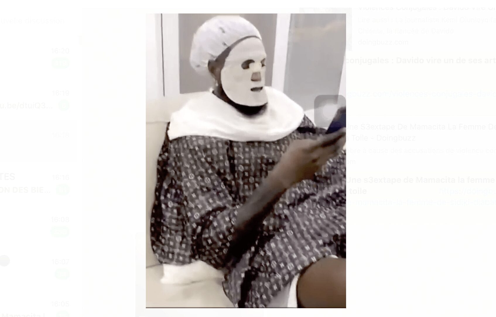 Emmanuel Adebayor partage sa séance luxueuse de soins de visage
