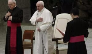 Le Pape François  Présente Ses Condoléances Au Cameroun