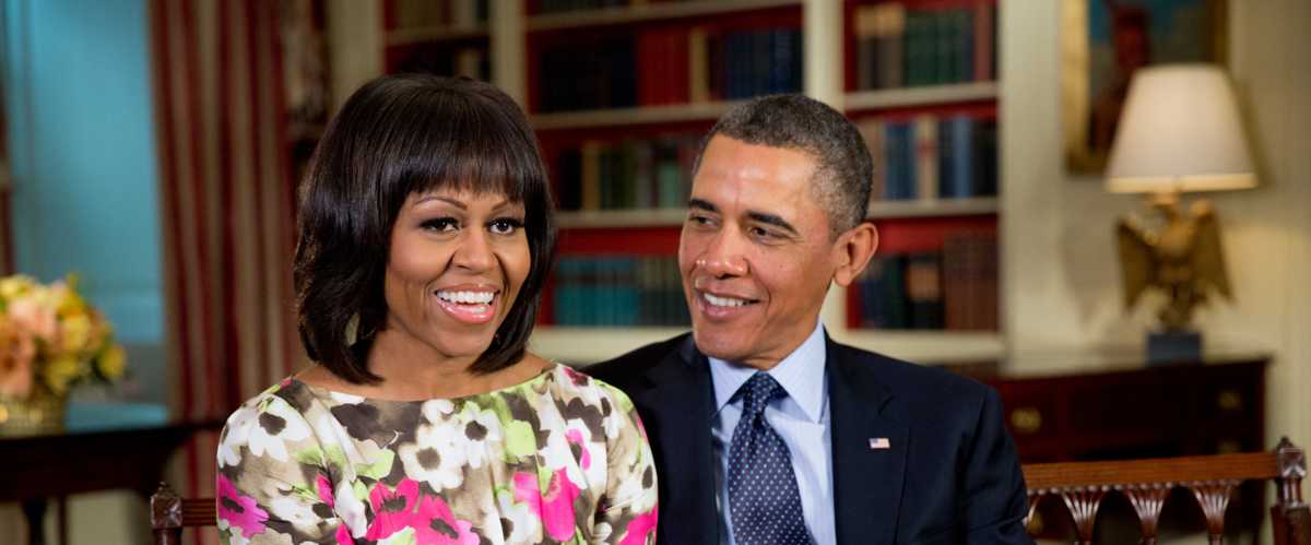Le Couple Obama Fête 28 Ans De Mariage