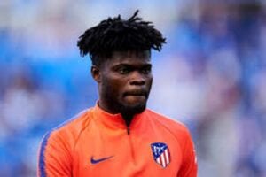 « J&Rsquo;Ai Vendu Mes Terres Pour Que Mon Enfant Puisse Voyager À L&Rsquo;Étranger » Dixit Le Père De Thomas Partey