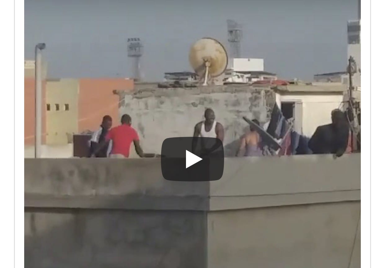 Sénégal : Un Voleur Grièvement Torturé Dans Une Terrasse (Video)