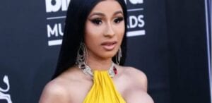 Cette Photo De Cardi B Provoque L’indignation Des Internautes, La Chanteuse S’excuse