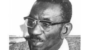 Sénégal : Découvrez Cette Nouvelle Statue De Cheikh Anta Diop