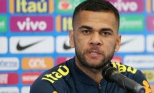 Dani Alves Tacle Le Barça : “La Gestion Du Club A Été De Se Prostituer”