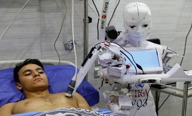 Egypte: Un Robot Capable De Détecter Le Coronavirus Subit Des Essais