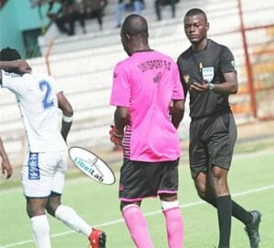 Le Sifflet Togolais À L&Rsquo;Honneur Sur Le Continent Ce Weekend