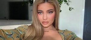 Kylie Jenner: Elle S&Rsquo;Affiche Très Se3Y Sur Instagram