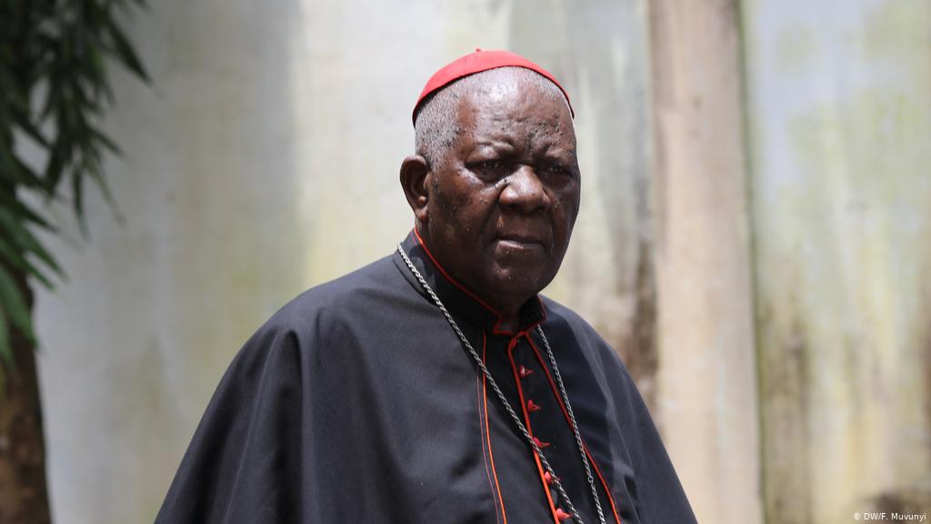 Le Cardinal Christian Tumi Archevêque Émérite Douala Zone Anglophone Libéré