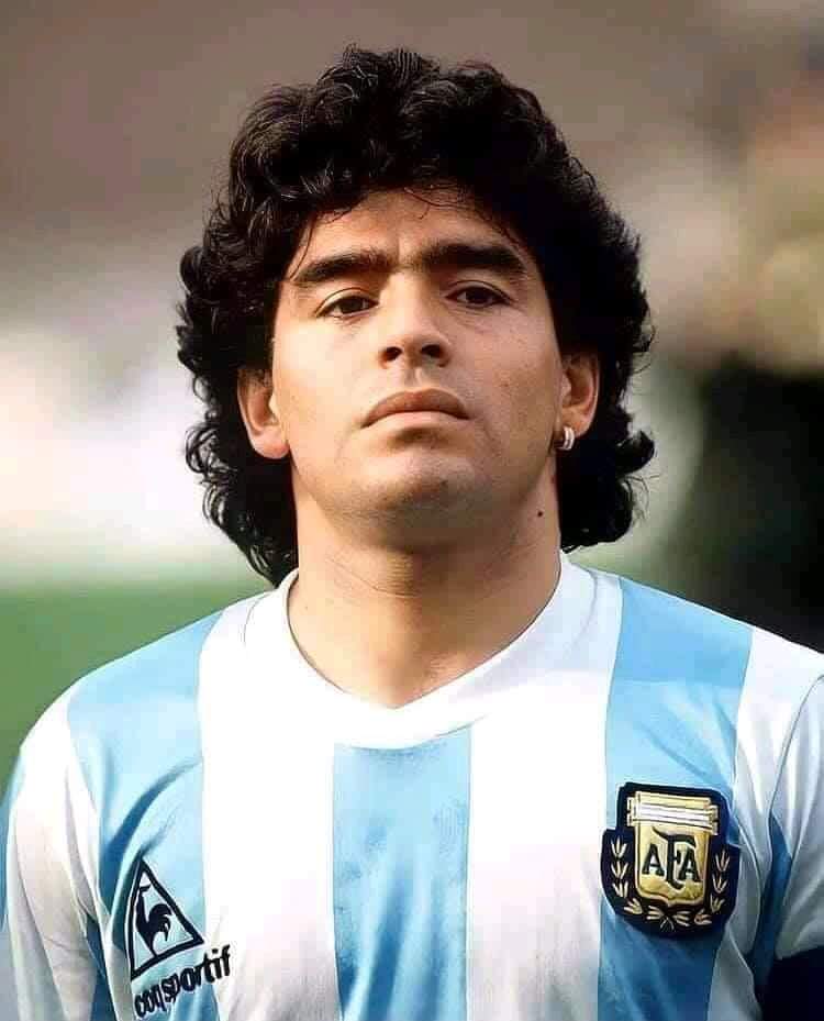 Diego Maradona Mort Doingbuzz