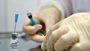 Covid-19 : Le Vaccin Russe Sera Le Moins Cher