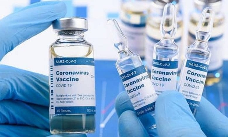 COVID-19: Interpol alerte le monde sur des plans de gangs criminels à vendre de faux vaccins