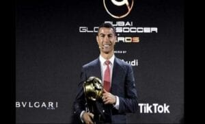 Cristiano Ronaldo Nommé Joueur Du Siècle Aux Globe Soccer Awards