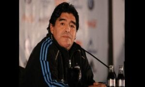 “Diego Maradona Est Tombé Et S’est Cogné La Tête Avant De Mourir”, Son Infirmière Fait De Troublantes Révélations