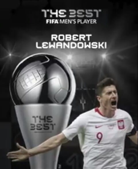 Fifa The Best: Robert Lewandoski Remporte Le Trophée Du Meilleur Joueur De L&Rsquo;Année.