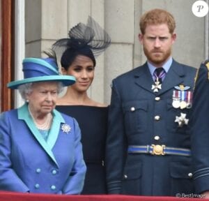 Elizabeth Ii S’apprête À Destituer Le Couple Harry-Meghan Des Titres Royaux