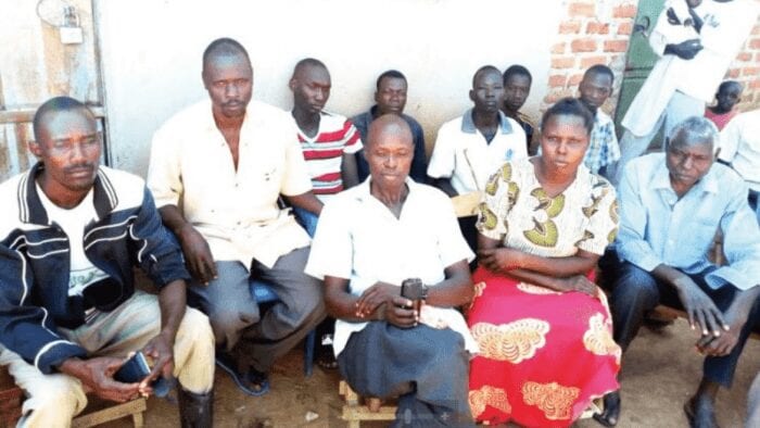 Ouganda : Une Fille De Pasteur Épouse Trois Hommes Après Une Déception Amoureuse