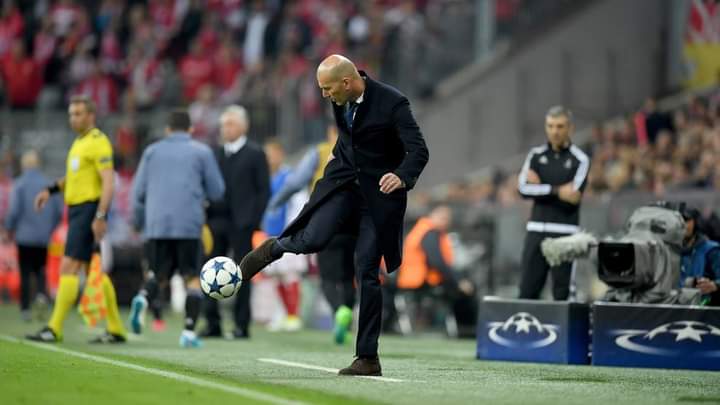 Real Madrid/Covid19: Zinedine Zidane Testé Négatif