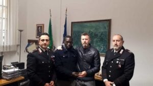 Italie : Un Migrant Sénégalais Trouve Un Travail Grâce À Une Montre Perdue