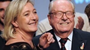 France : À 92 Ans, Jean-Marie Le Pen Se Marie Religieusement En Secret