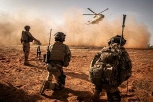 Voici Pourquoi La France Tient À Garder Ses Soldats Dans La Région Du Sahel