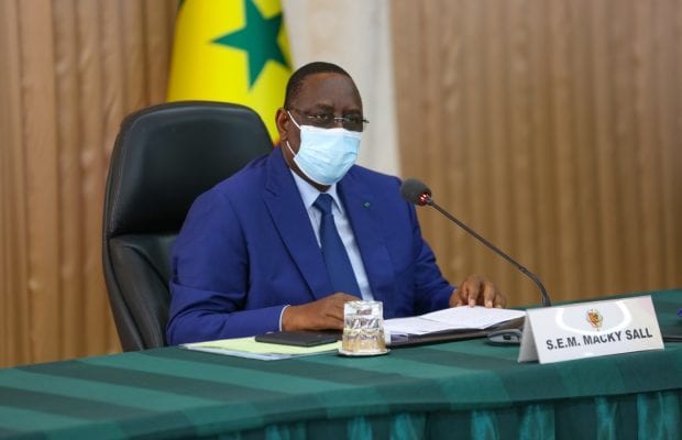 Le Président Macky Sall Se Fera Vacciner Parmi Les Premiers