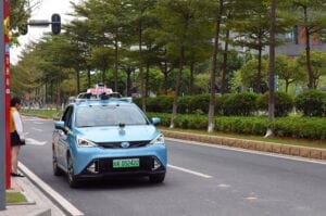 Des Taxis Sans Chauffeur Roulent En Chine