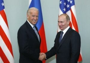 Selon Joe Biden, Vladimir Poutine Est Un « Tueur »