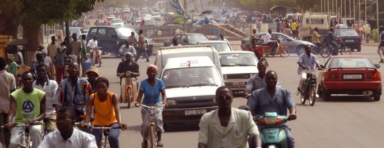 Ouagadougou: Un Chauffeur De Taxi Enceinte 6 Filles