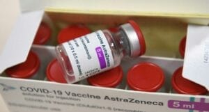 Des Pays Européens Ont Suspendu L&Rsquo;Utilisation Du Vaccin Astrazeneca