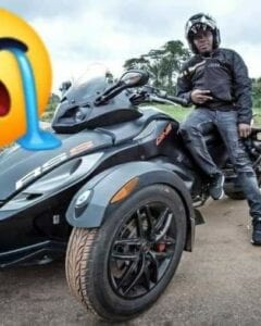 Un Ami Motard De Dj Arafat Décède Aussi À Moto